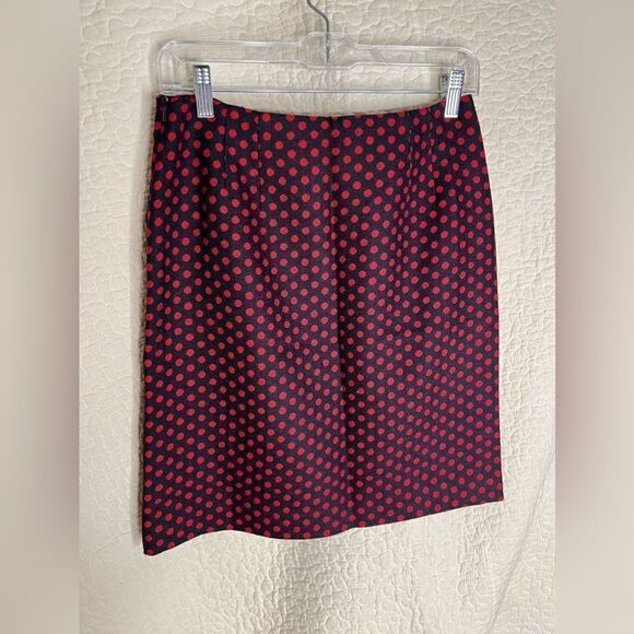NWT Talbots Navy and Red Polka Dot Skirt - Picture 4 of 5